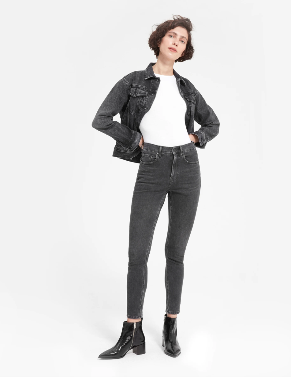 Image via Everlane.