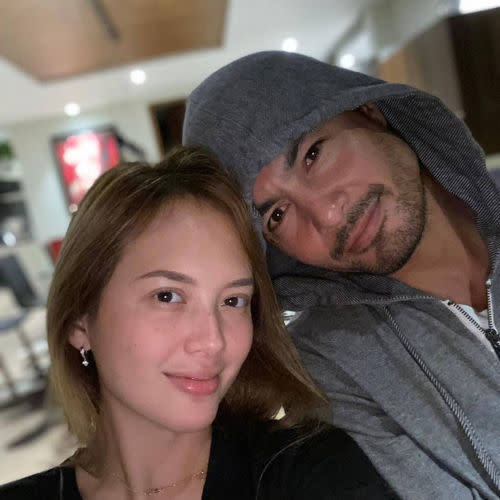 Derek Ramsay with girlfriend Ellen Adarna