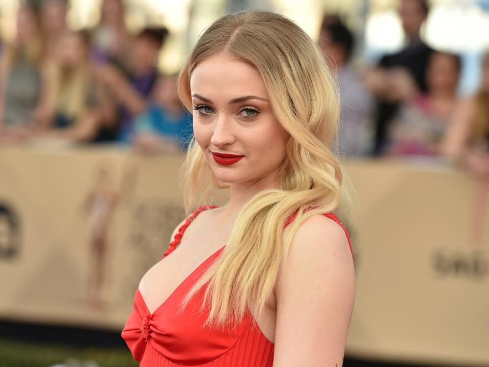 sophie turner