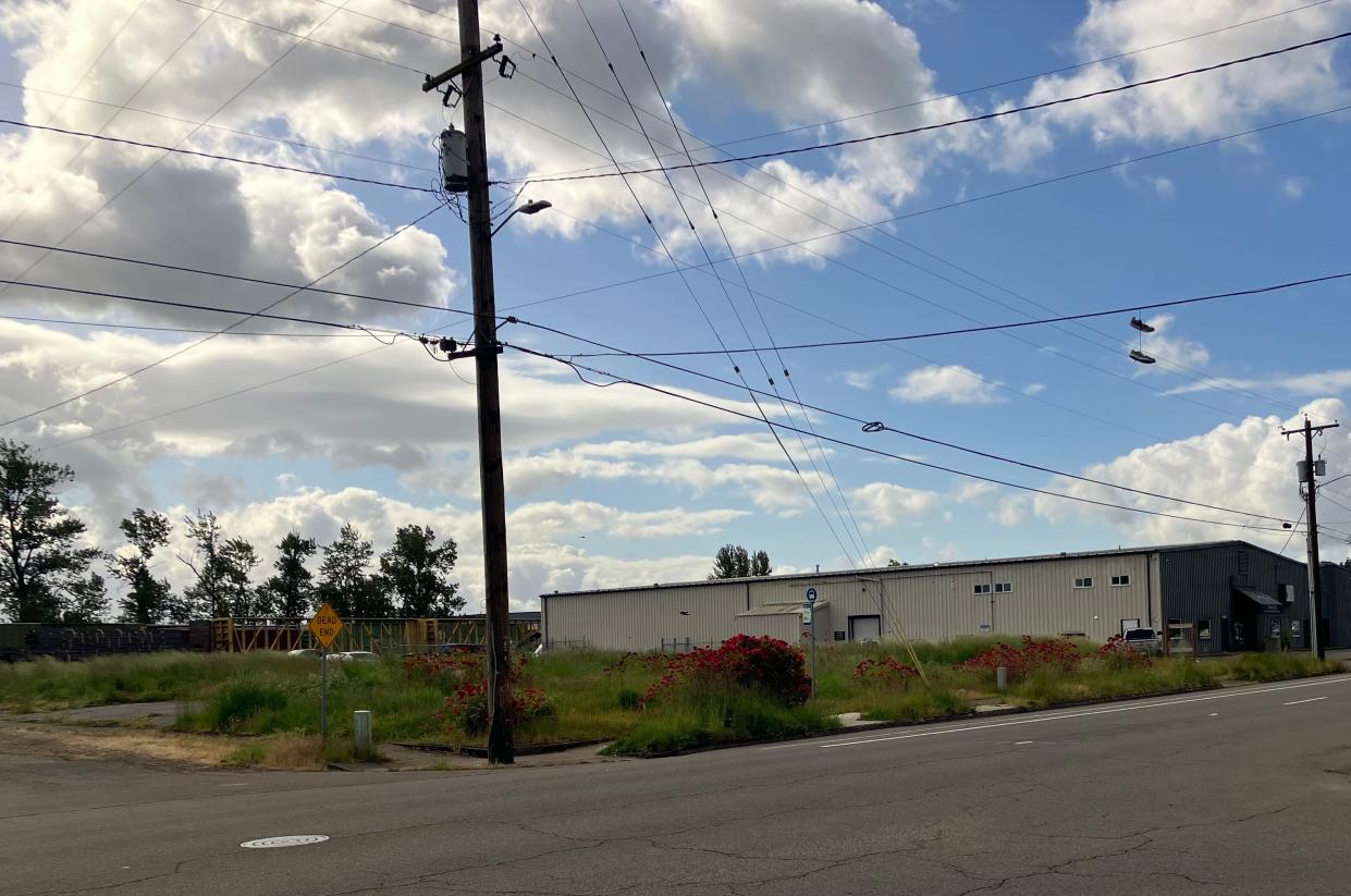 A podiatrist clinic is planned for the lot at 13th Street and Rural Street SE in south Salem.