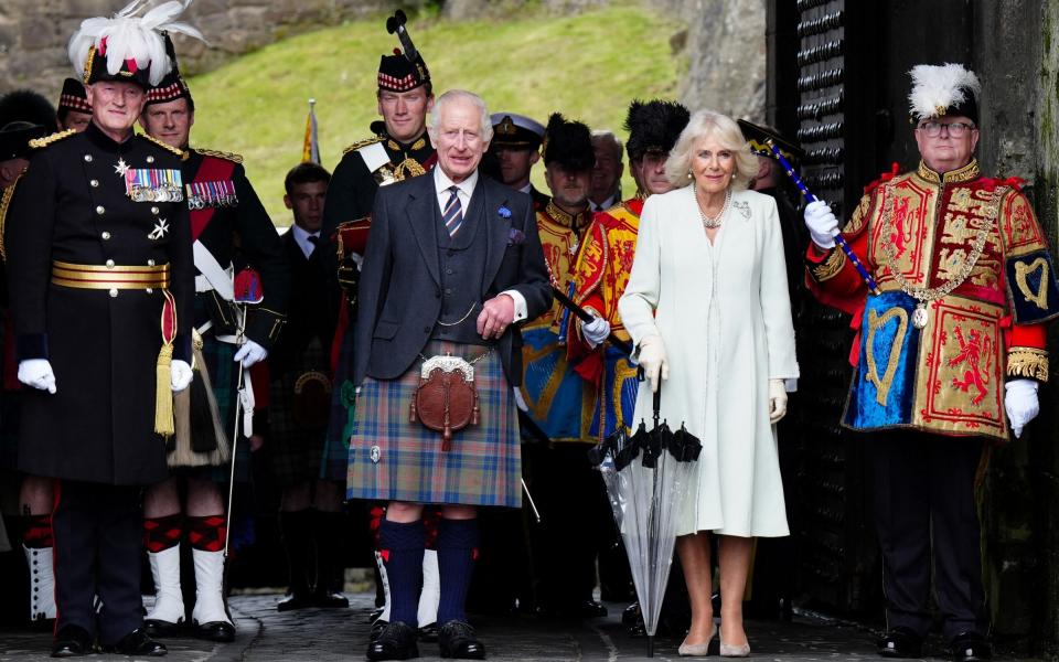 The King and Queen arrive at the celebration