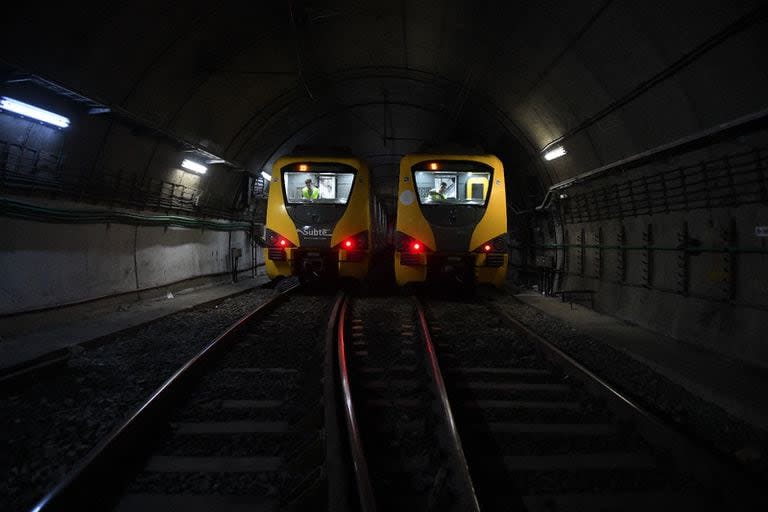 La línea A de subte tiene los molinetes liberados en la estación San Pedrito