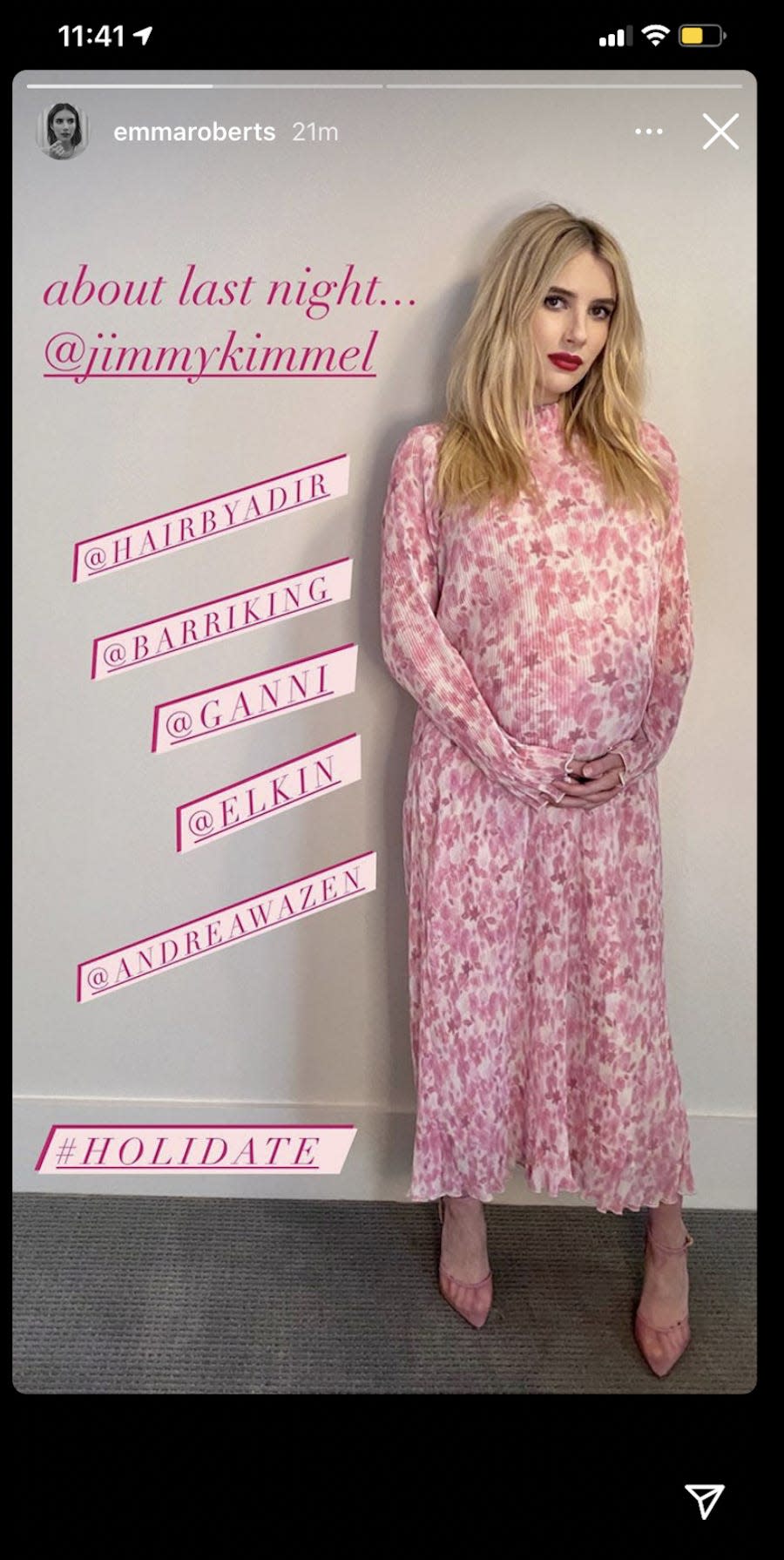 emma roberts maternity style