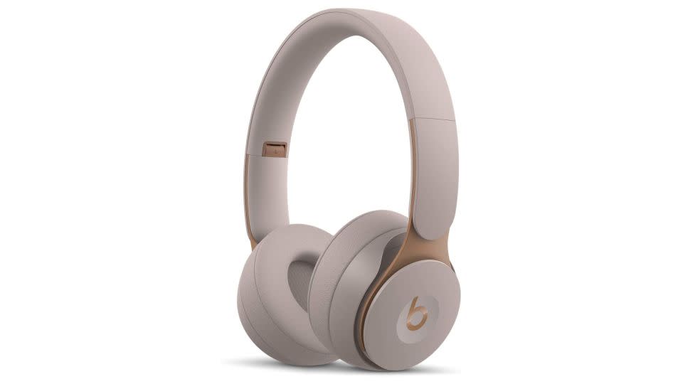 Beats Solo Pro - Amazon