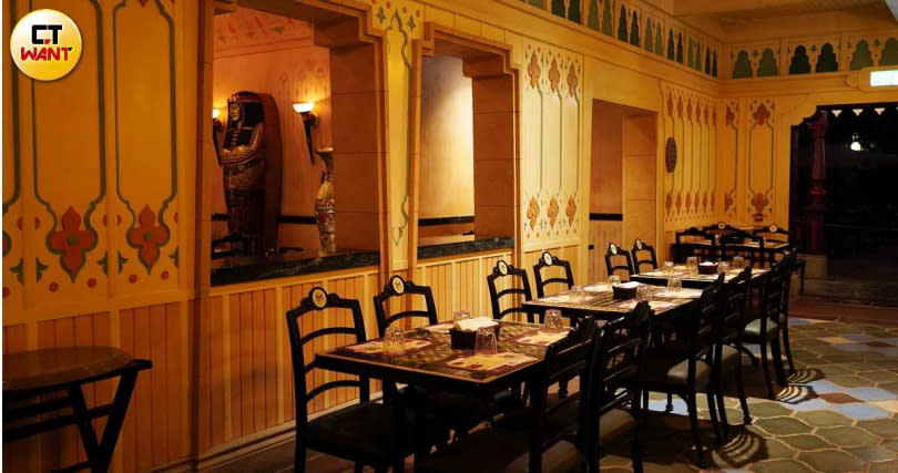 大冒險家餐廳規劃了中國、印度等各國主題用餐區，靈感來自探險家亨利爵士。（圖／魏妤靜攝）