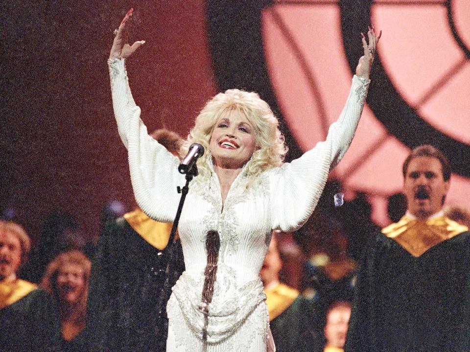 Dolly Parton 1989 CMA Awards