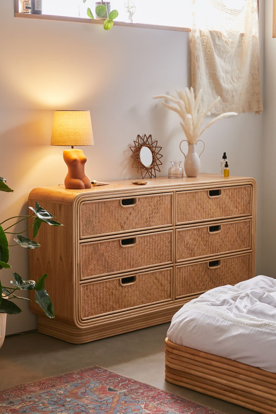 Six-drawer dresser