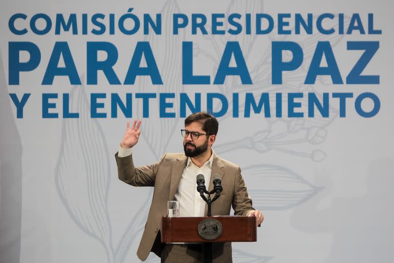 El presidente chileno, Gabriel Boric, en un evento en Santiago. (Lukas Solis/Agencia Uno/dpa)