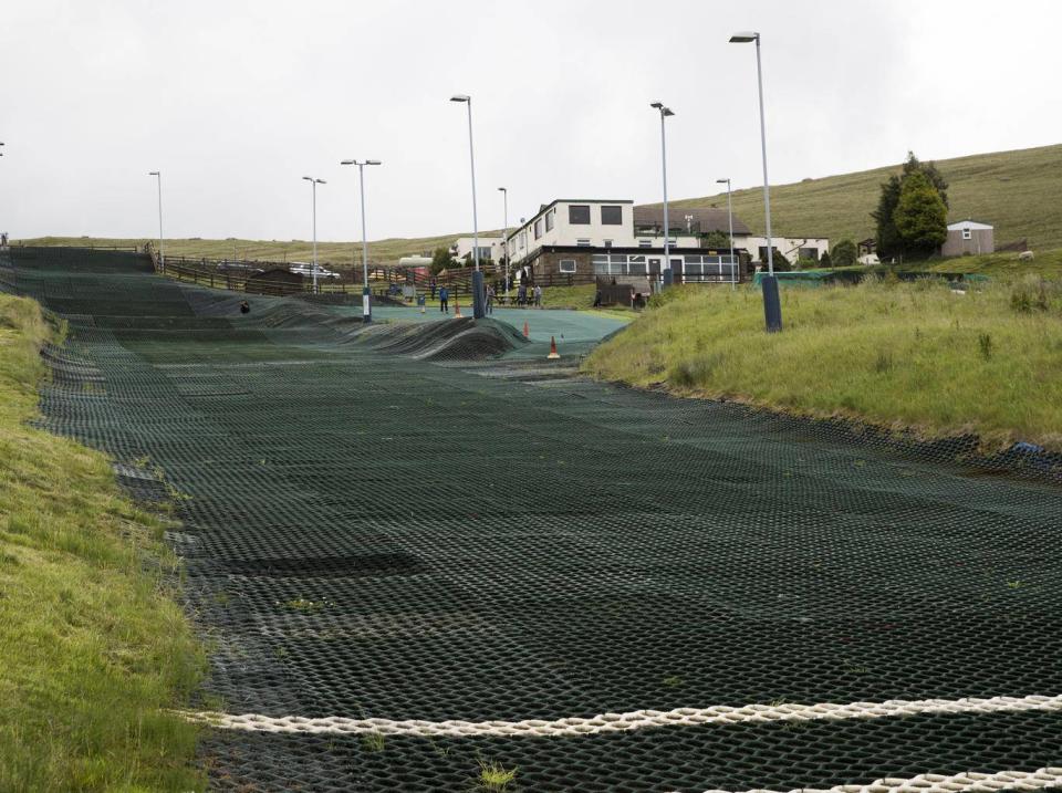 Pendle's artificial ski slope (Getty)