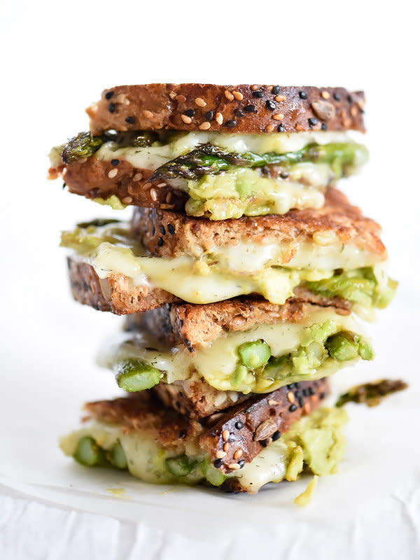 <strong>Get the <a href="http://www.foodiecrush.com/2015/04/spicy-smashed-avocado-asparagus-with-dill-havarti-grilled-cheese/" target="_blank">Spicy Smashed Avocado and Asparagus with Dill Havarti Grilled Cheese recipe</a> from Foodie Crush</strong>