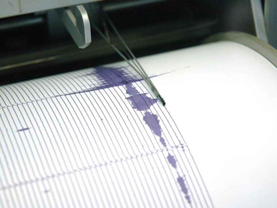 Swarm of four small earthquakes rattled northern California leaving residents worried a big one could be on its way. (iStock)