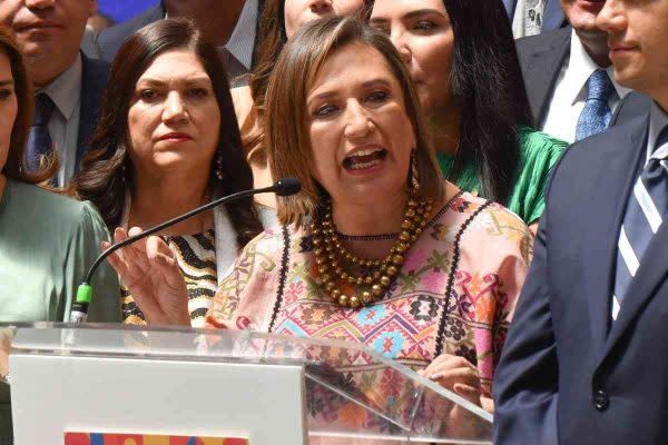 xochitl galvez titulo unam plagio