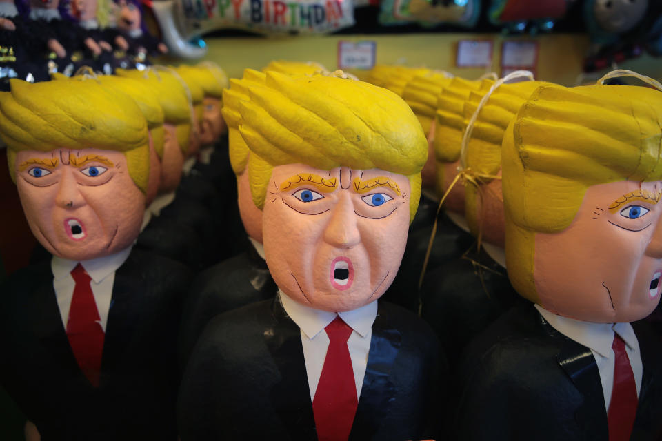 Donald Trump piñatas for sale in Chicago. (Photo: Scott Olson/Getty Images)