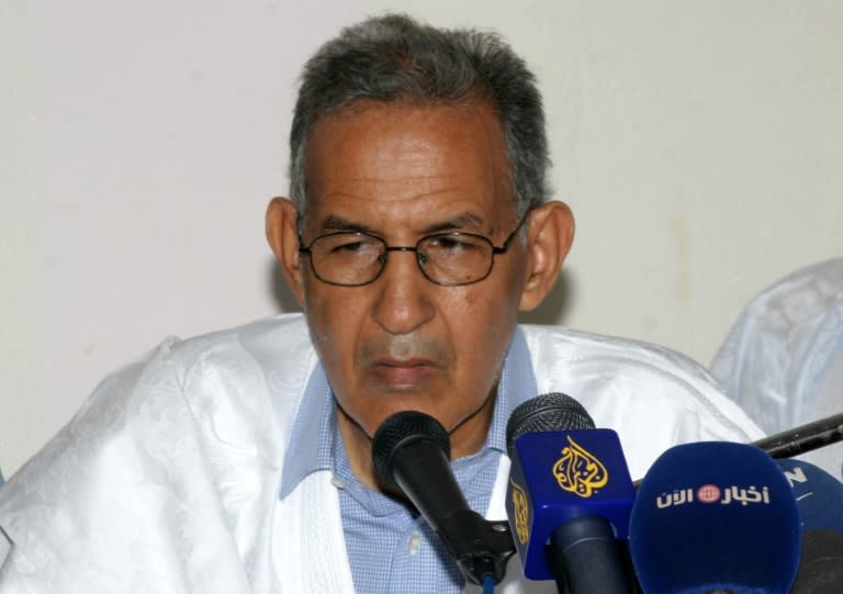 Opposition leader Ahmed Ould Daddah has urged voters to take a stand to junk "dictatorship and generalised bankruptcy"