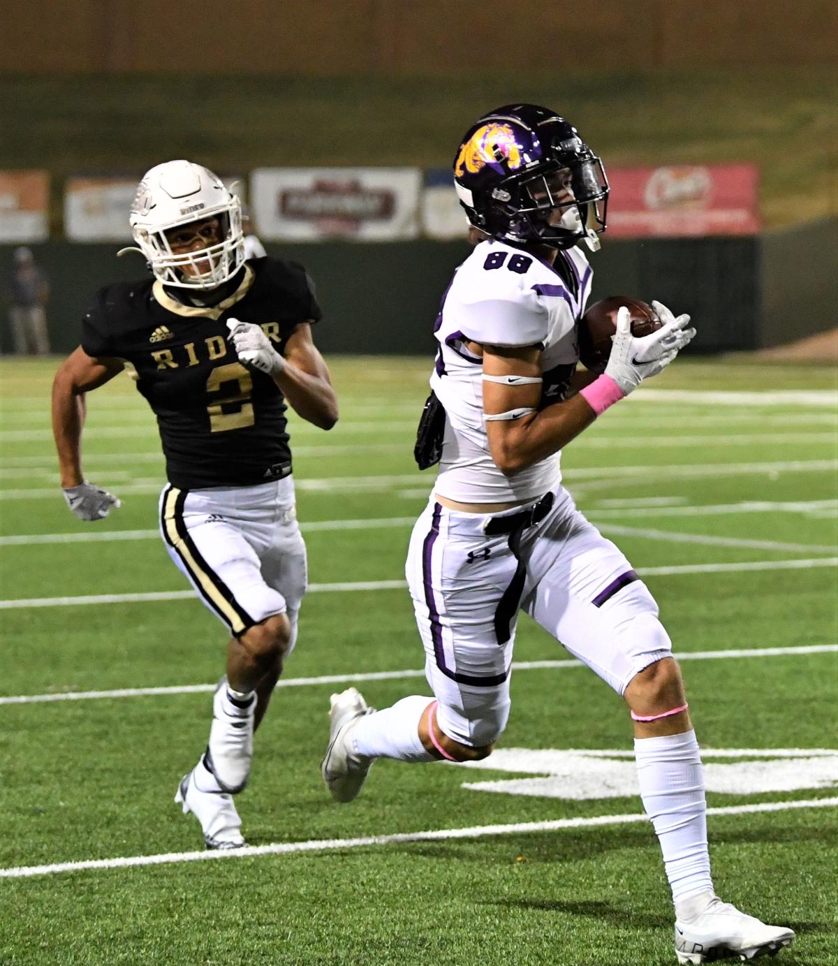 wylie-stuns-rider-with-furious-fourth-quarter-comeback