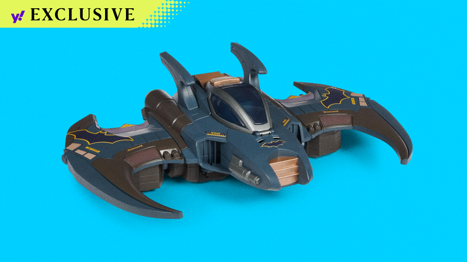 Transform the Gotham Guardian Playset into the Batwing. (Courtesy Spin Master)