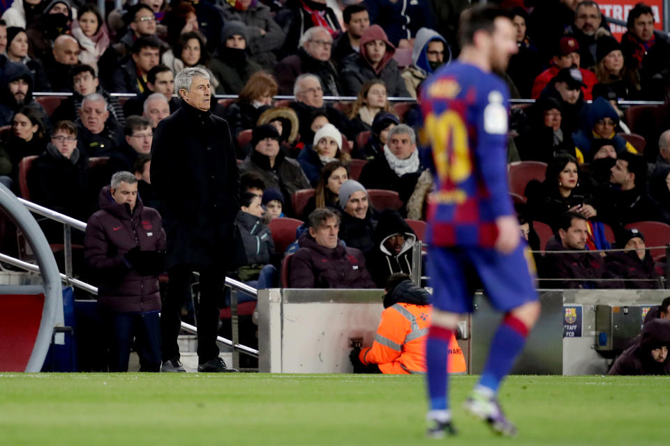 Quique Setien's appointment seems to have only exacerbated Barcelona's problems. (Photo by David S. Bustamante/Soccrates/Getty Images)