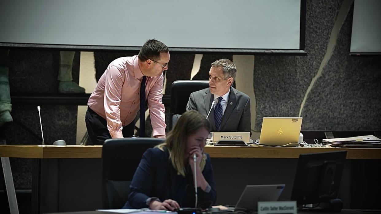 Stittsville Coun. Glen Gower, left, and Mayor Mark Sutcliffe, right, are both in favour of tamping down on councillor involvement in developer donations to wards.  (Nick Persaud/CBC - image credit)