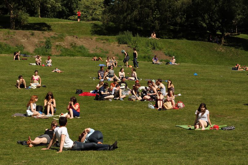 Glasgow in the sunshine as summer heatwave continues