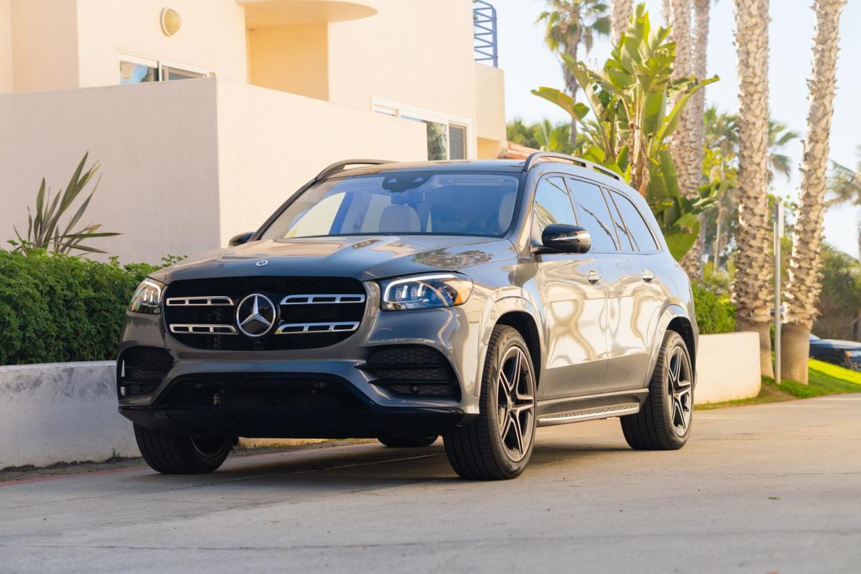 2022 mercedes benz gls450 gray