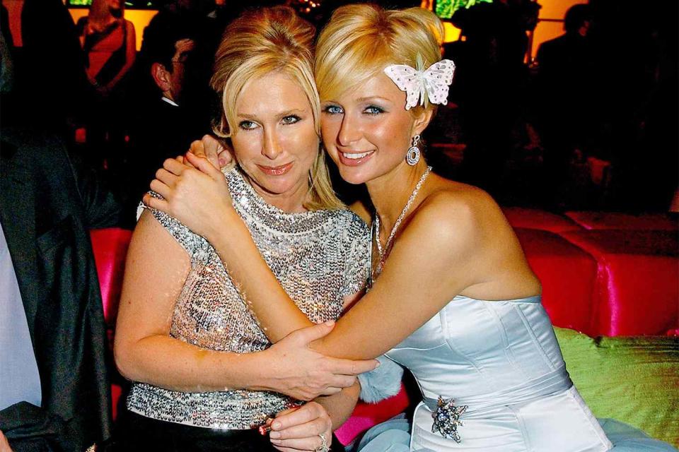 Kathy Hilton and daughter Paris Hilton