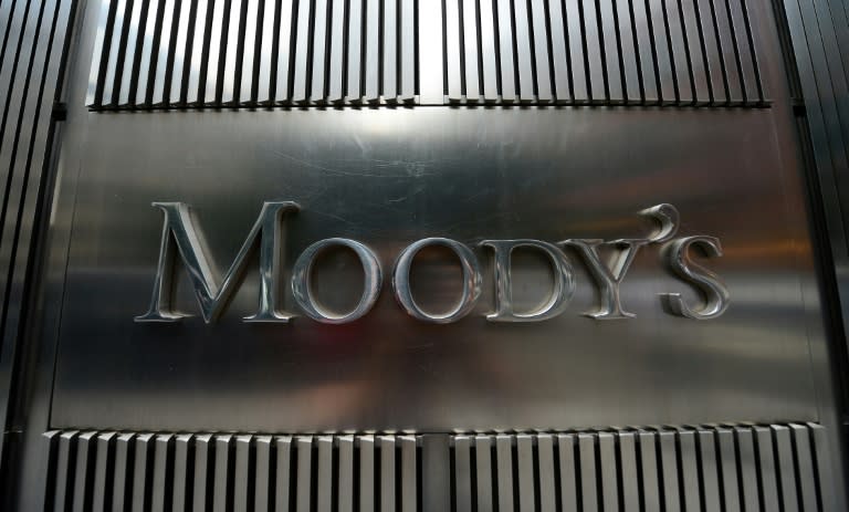 Moody's rating agency left its assessment of France's huge public debt unchanged at ‘Aa2’ but with Fitch said France's debt targets are unlikely to be met (EMMANUEL DUNAND)