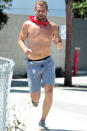 <p>Nick Viall goes for a shirtless run on a sunny Saturday in Venice, California.</p>