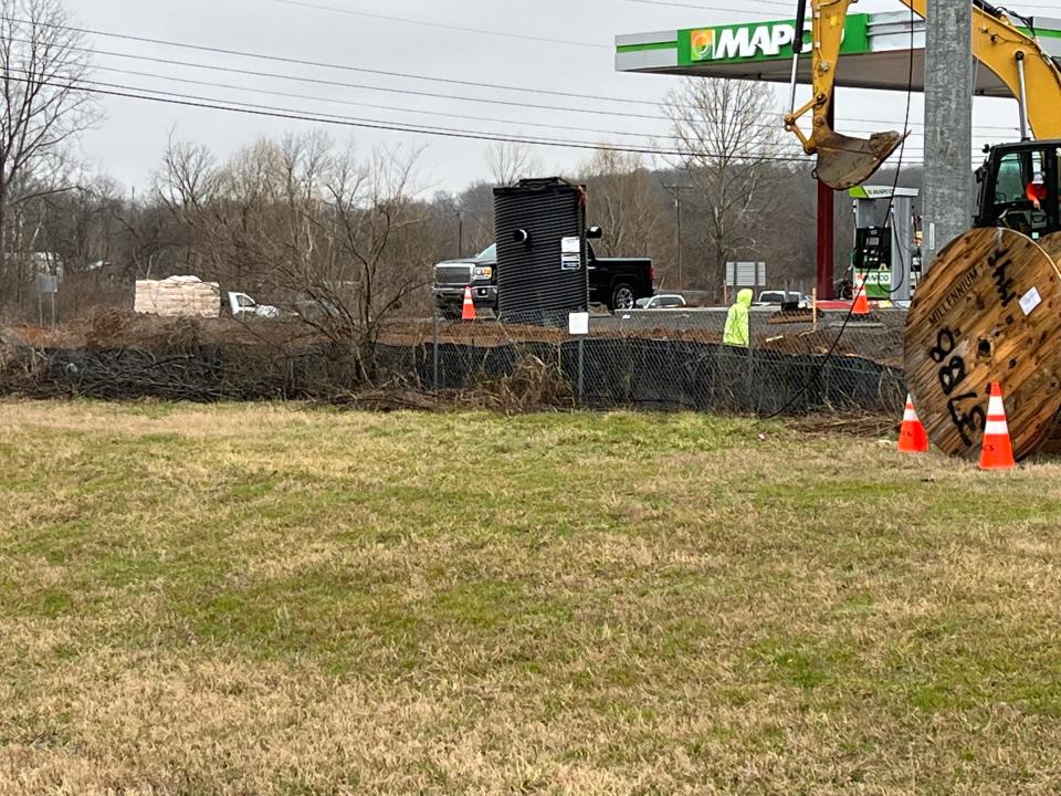 A MAPCO station under construction at Highway 109 and Highway 70 in Lebanon.