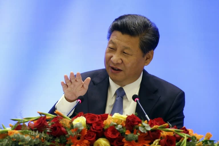 Chinese President Xi Jinping speaks at a US-China business roundtable, comprised of US and Chinese CEOs, on September 23, 2015, in Seattle