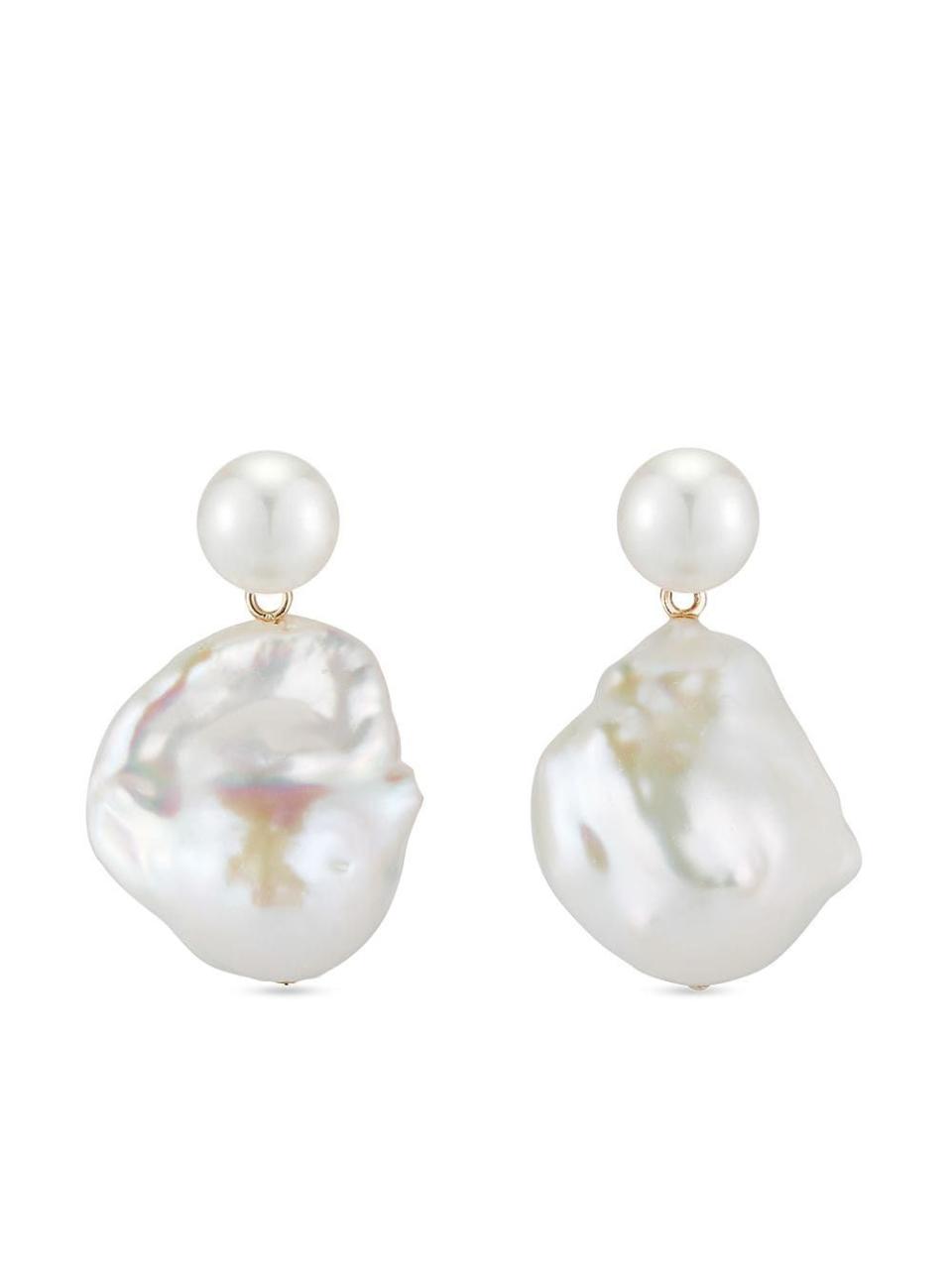 8) 14kt yellow gold Duality pearl drop earrings