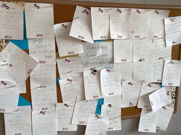 PHOTO: Patients at the the Trust Women abortion clinic in Wichita, Kansas, leave notes of encouragement to each other on a waiting room bulletin board. (ABC News)