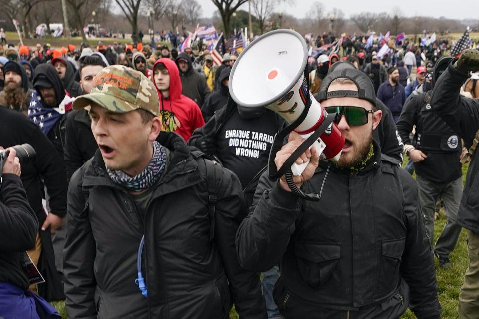 Proud Boys members walk toward the U.S. Capitol on Jan. 6, 2021. (AP Photo/Carolyn Kaster)