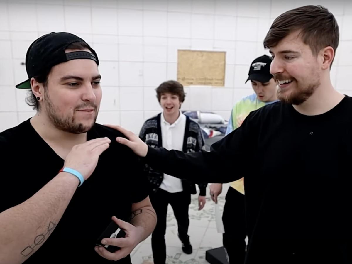 Twitter reacts to  star #MrBeast saying he was invited to