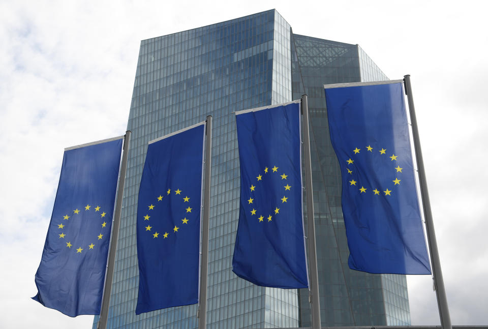 European Union (EU) flags fly outside the headquarters of the European Central Bank (ECB) in Frankfurt am Main, Germany, 7 September 2017. The bank continues to hold the Eurozone interest rate at a record low of zero percent. Photo: Arne Dedert/dpa (Photo by Arne Dedert/picture alliance via Getty Images)