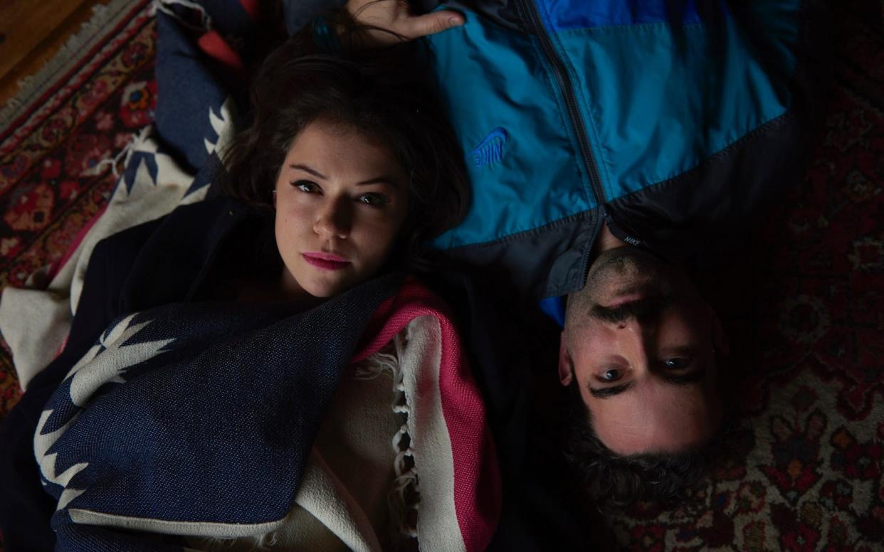 A non-linear love story: Tatiana Maslany and Jay Duplass play Jenna and Leon