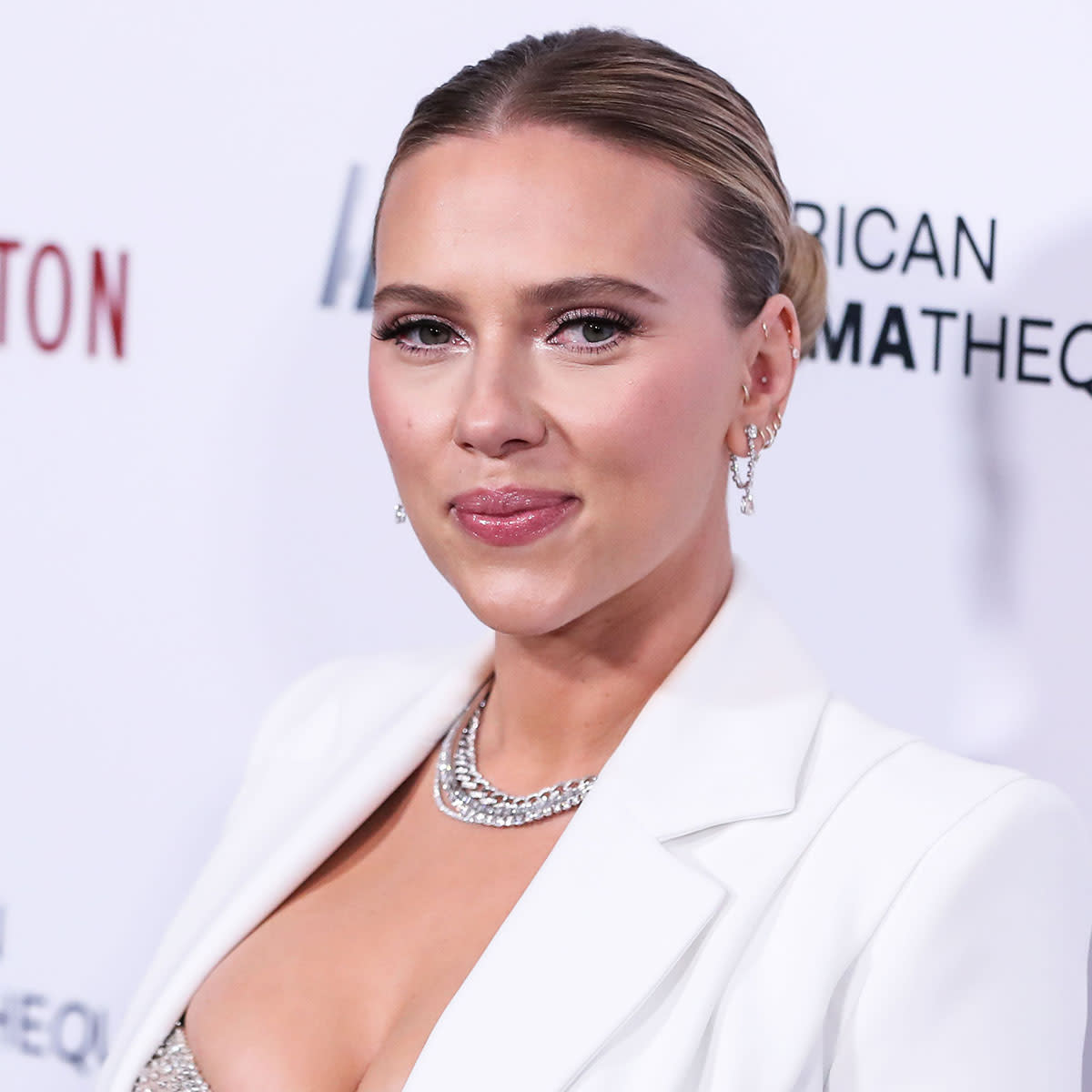 Scarlett Johansson 35th Annual American Cinematheque Awards Honoring