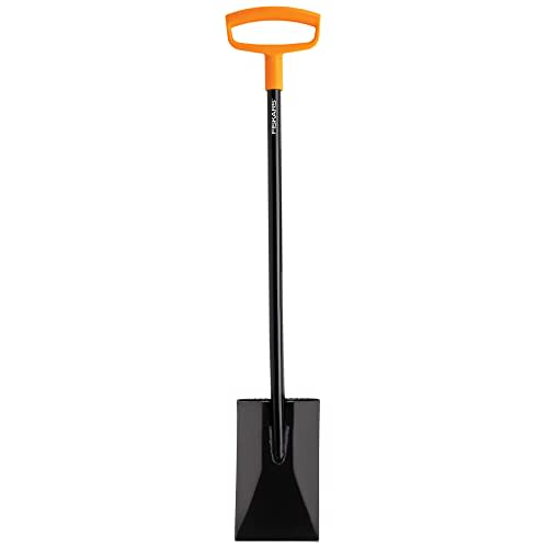 Fiskars Garden Spade (Amazon / Amazon)