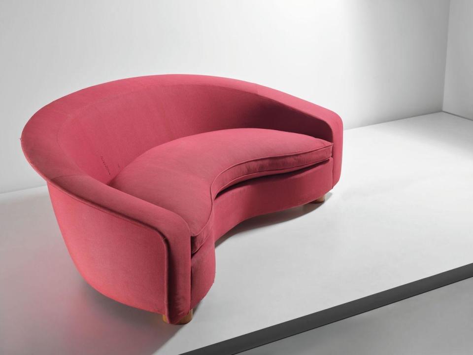 Jean Royère<br>沙發，1955-1958年製 <br>估價：150,000 - 250,000英鎊