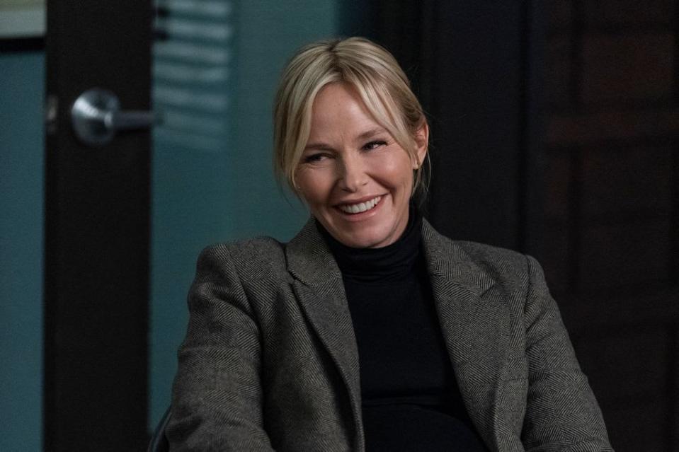 Kelli Giddish pregnant on Law & Order