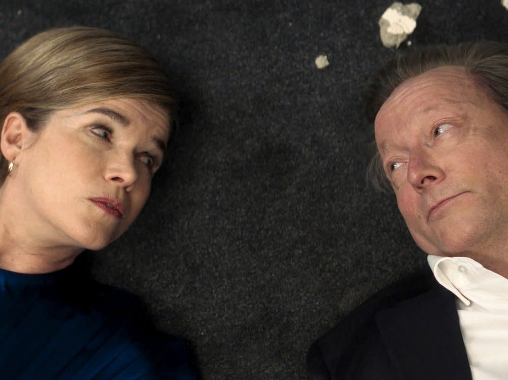 Anke Engelke (l.) und Matthias Brandt in "Kurzschluss". (Bild: WDR Kommunikation/Redaktion Bild/btf)