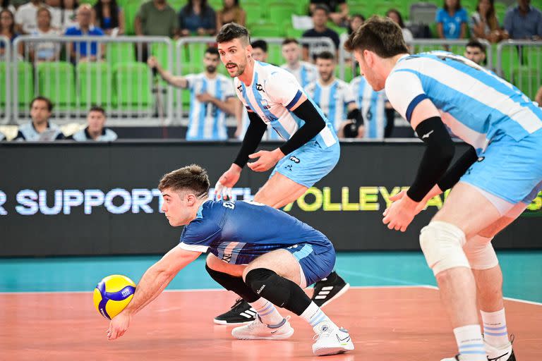 Santiago Danani durante el partido que disputaron Argentina e Irán