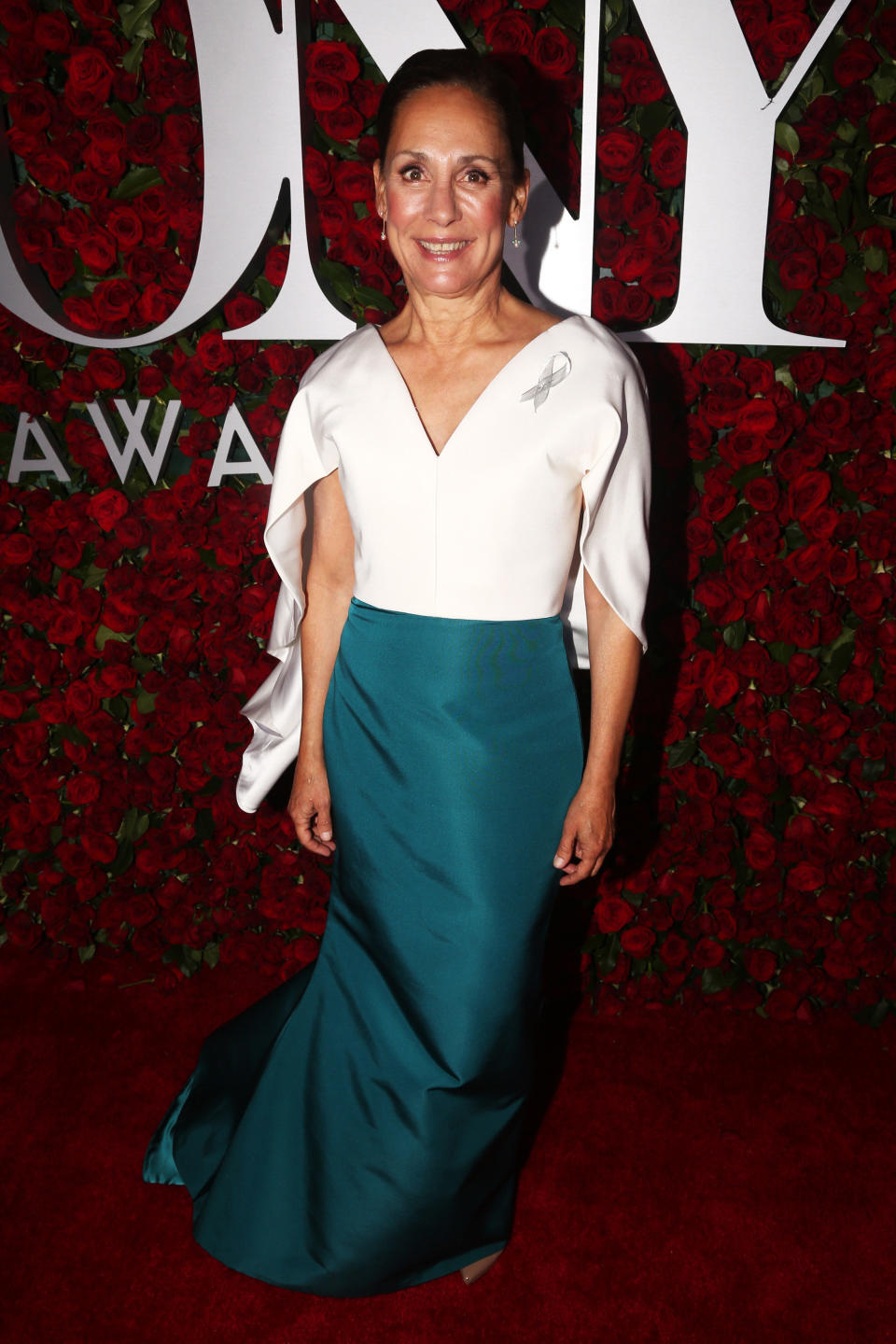 NEW YORK, NY - JUNE 12: Laurie Metcalf attends 70th Annual Tony Awards - Arrivals at Beacon Theatre on June 12, 2016 in New York City.  (Photo by Bruce Glikas/FilmMagic)