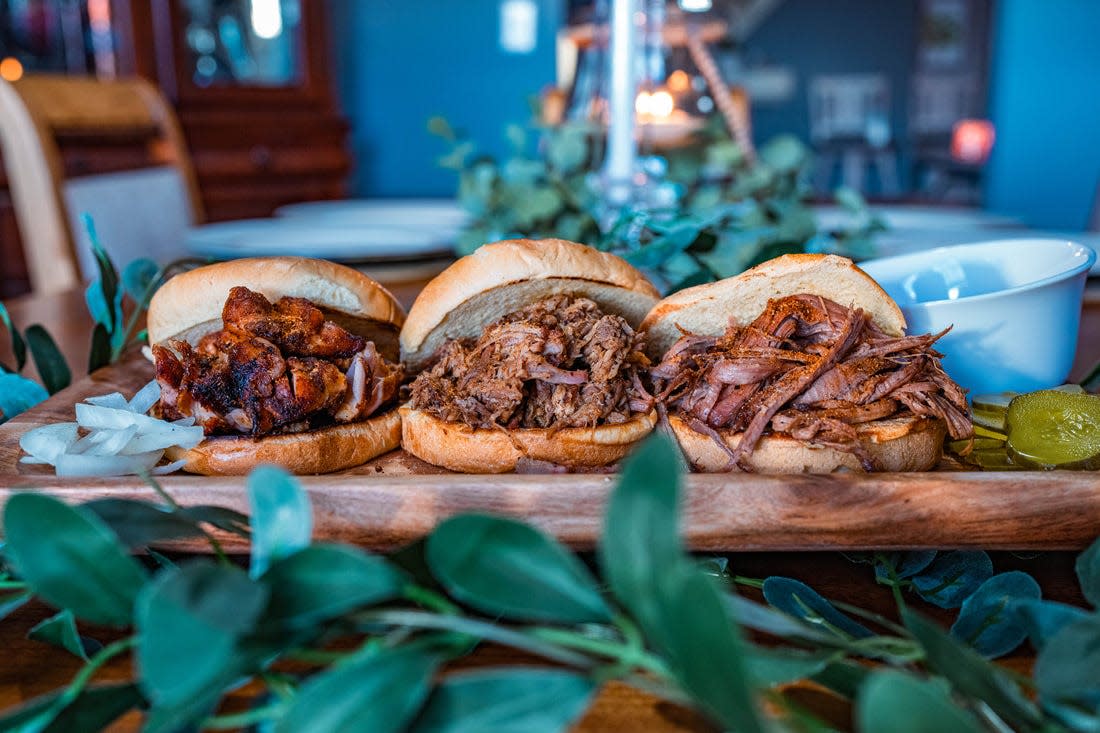 Smoked brisket, pulled pork and chopped chicken top the sandwich menu at Smitty's BBQ & Catering, which now offers carryout and delivery from its new space at High Street Kitchens in Clintonville.