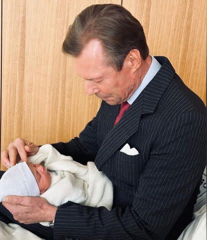 <p>grandeduchesse_mariateresa</p> Grand Duke Henri of Luxembourg with his new grandson Prince Balthazar, born Jan. 7.