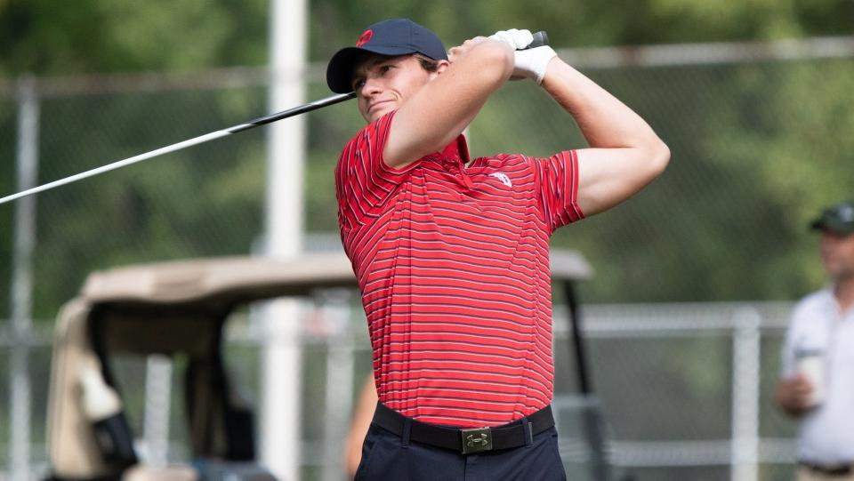 Ben Cors, residente de Wooster, visto compitiendo en la Universidad de Dayton, es uno de los pocos residentes del área que participan en el 103º Campeonato Abierto de Ohio en el Westfield Group Country Club.