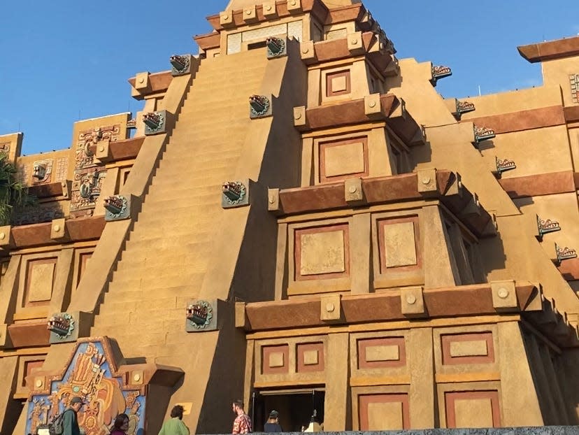 mexican pavilion pyramid at epcot