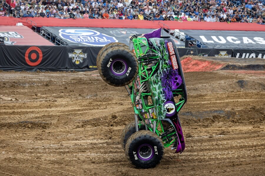 Monster Jam 2023 - Skills Tyler Menninga Grave Digger 2.jpg