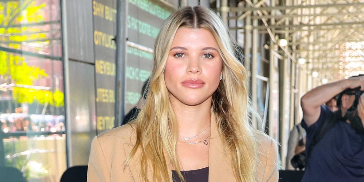 Inside Sofia Richie's Final Wedding-Dress Fitting at Chanel