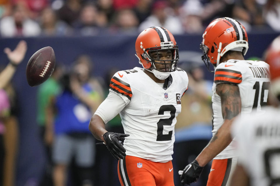 Cleveland Browns wide receiver Amari Cooper (2) celebrates after scoring a touchdown during the second half of an NFL football game Sunday, Dec. 24, 2023, in Houston. (AP Photo/David J. Phillip)