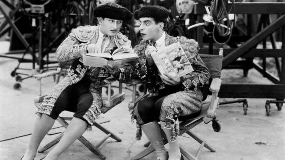 Franklin with Eddie Cantor on the set of ‘A Kid in Spain’ (Alamy)